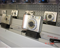 Alarmni sistemi za zaštitu izložbene robe